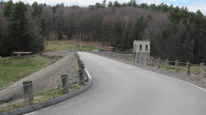 Additional Parking area over the Dam past the Gatehouse