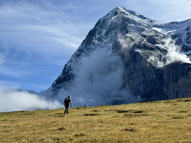 Picture 6 of Eiger Trail Hike