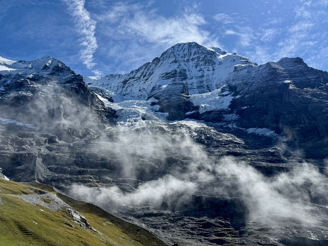 Picture 28 of Eiger Trail Hike