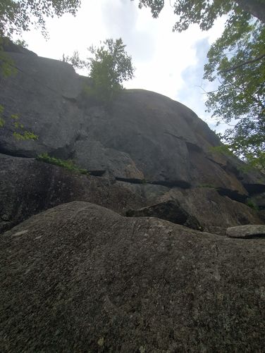 The Face of the Marlow climbing crag 