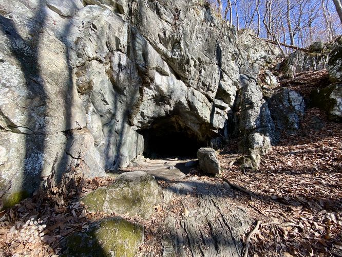 Fairy Cave Trail