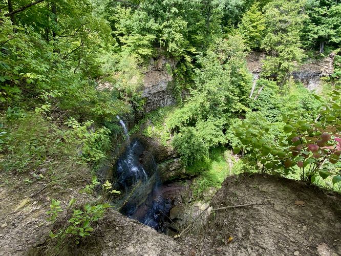 Felker's Falls (approx. 21.9-meters / 72-feet)