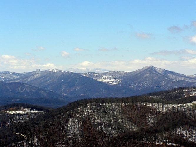 Default image for Flat Top Tower Hike, a 5.2-mile trail in Blowing Rock, NC (US)