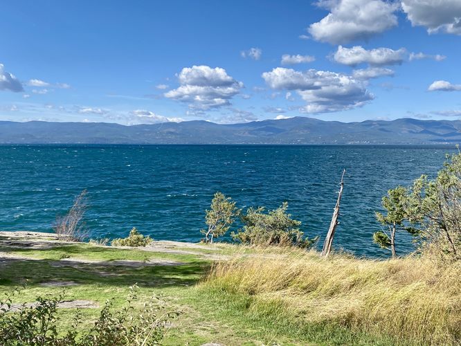Turquoise waters of Flathead Lake