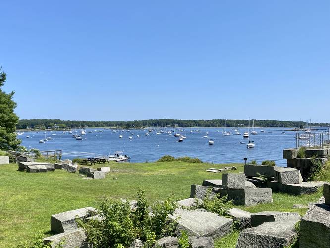 View of boats sitting in Pepperrell Cove