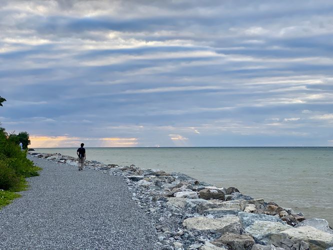 Stone trail runs along Lake Ontario