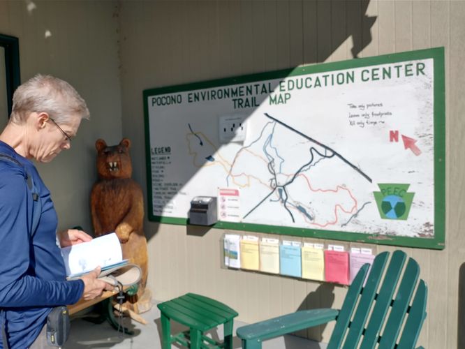 Map and guides are outside the Center