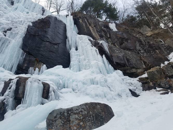 Climbable ice fall in winter