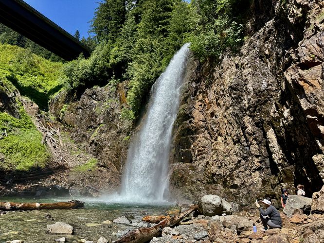 Picture 22 of Franklin Falls Trail