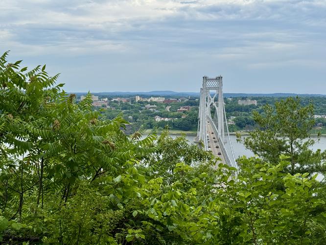 Default image for Franny Reese Overlooks & Ruins Hike, a 1.8-mile trail in Highland, New York (US)