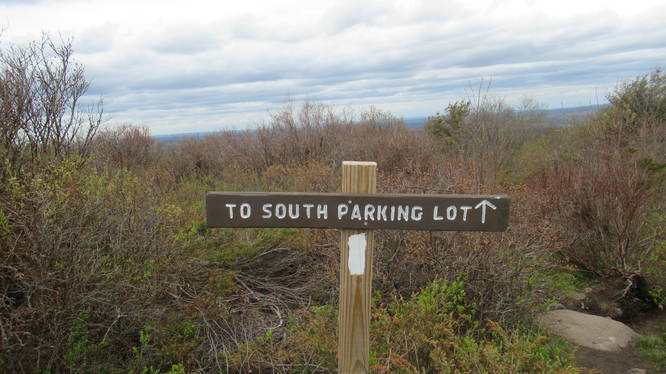 Trail marker at the Summit