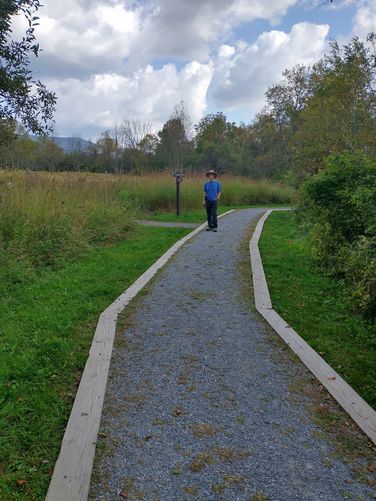 Junction of Georgie's Path and the Robert Frost Interpretive Trail 