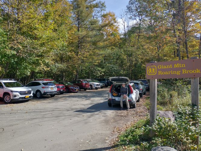 Trailhead parking 