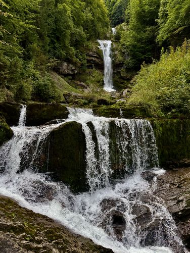 Picture 20 of Giessbach Falls Trail