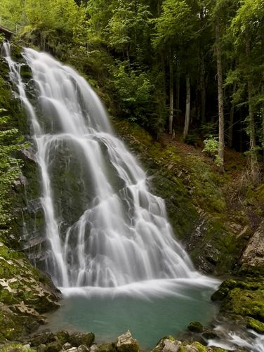 Picture 26 of Giessbach Falls Trail