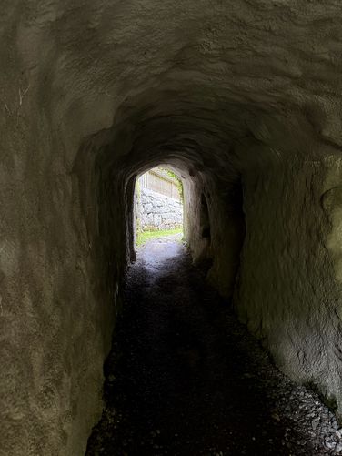 Picture 33 of Giessbach Falls Trail