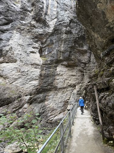 Picture 8 of Glacier Canyon Trail