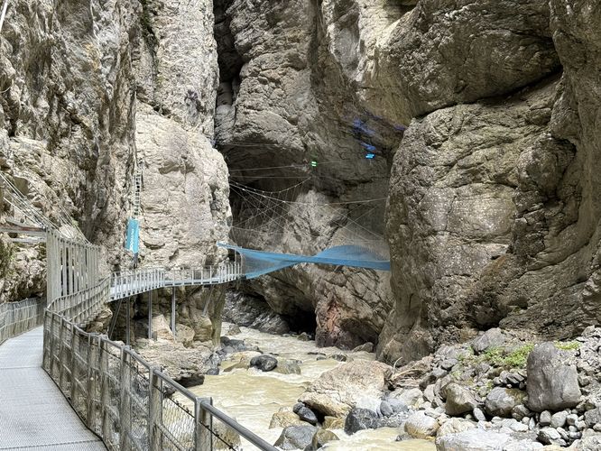 Default image for Glacier Canyon Trail, a 1.1-mile trail in Grindelwald, AA (CH)