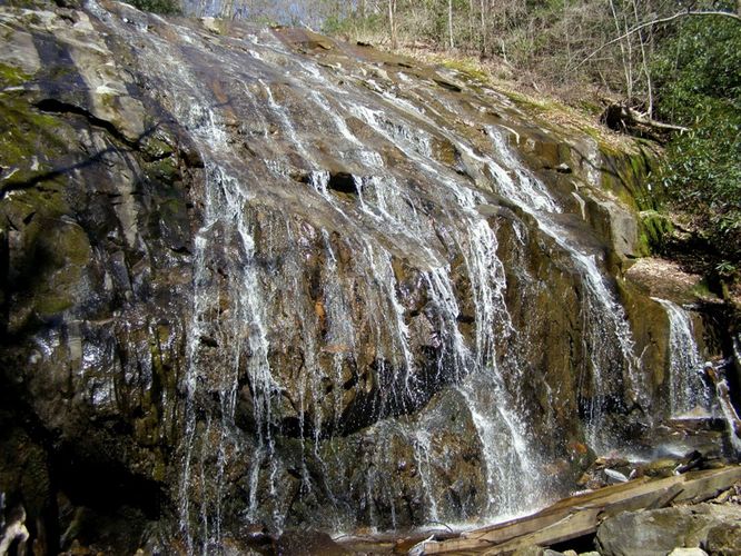 Default image for Glen Burney Falls Hike, a 2.4-mile trail in Blowing Rock, NC (US)