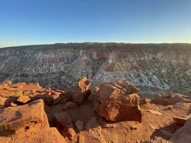 View of Sulphur Creek Canyon from Goosenecks at Capitol Reef National Park