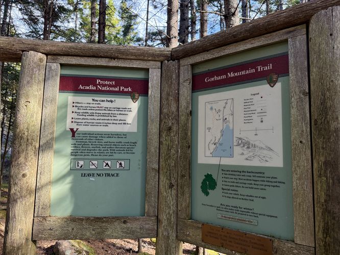 Trail info kiosk for Gorham Mountain