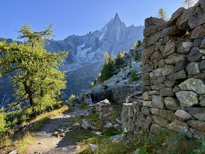 Picture 22 of Grand Balcon Nord Hike