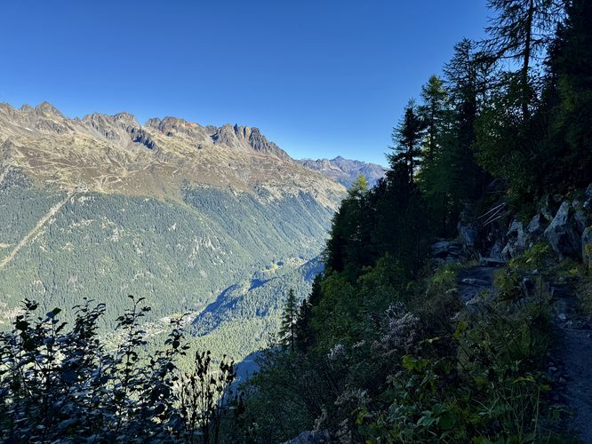 Picture 30 of Grand Balcon Nord Hike