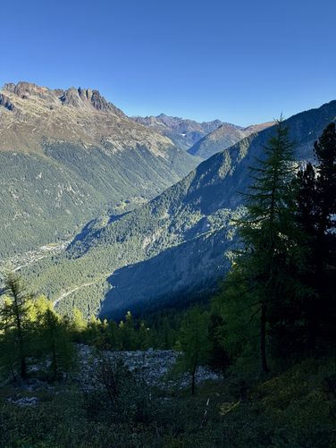 Picture 32 of Grand Balcon Nord Hike