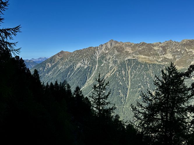 Picture 33 of Grand Balcon Nord Hike