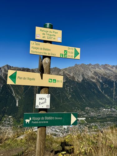 Picture 75 of Grand Balcon Nord Hike