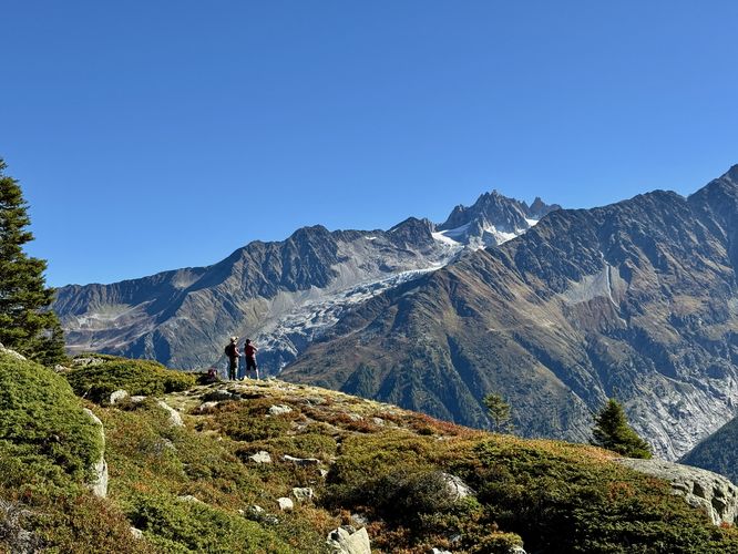 Hikers enjoying the views from Grand Balcon Sud