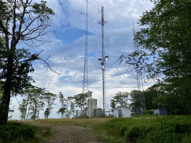 Radio tower station