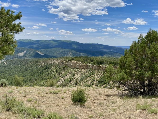 Mountain views from the Chimney Rock ridge
