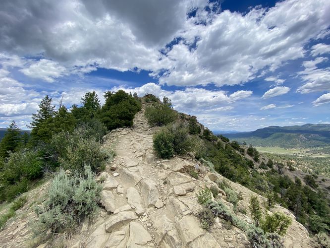 Hiking up the ridge to reach Chimney Rock and the Great House