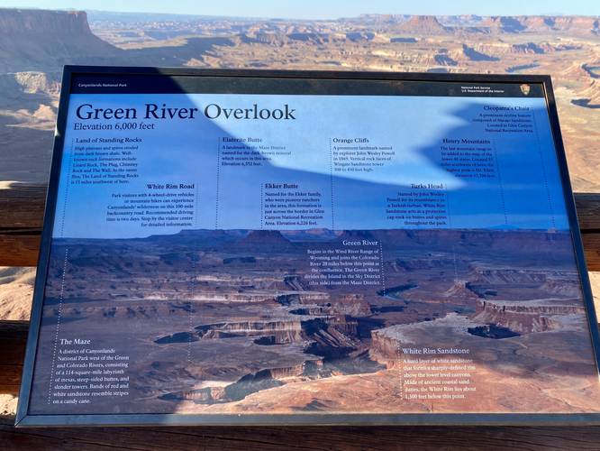 Green River Overlook information kiosk