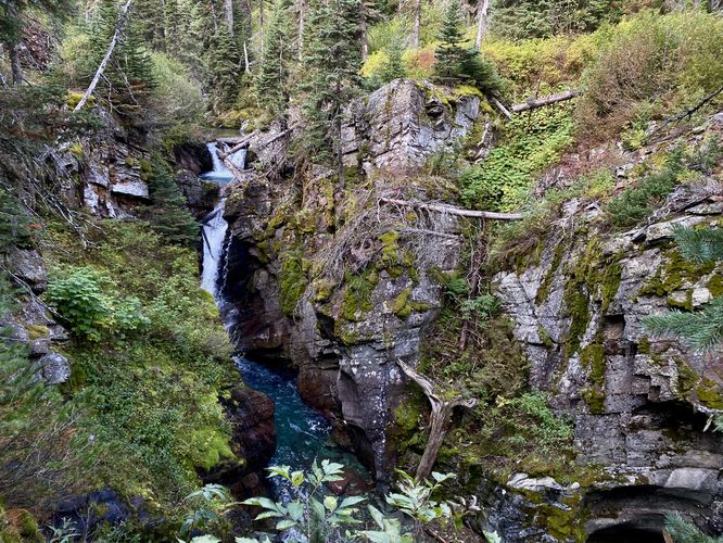  Hidden Falls