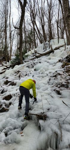 Picture 9 of Haunted Mine Falls Ice Climbing 020225