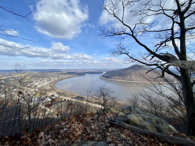 Eagles Edge Vista (view of Susquehanna RIver and mountains)