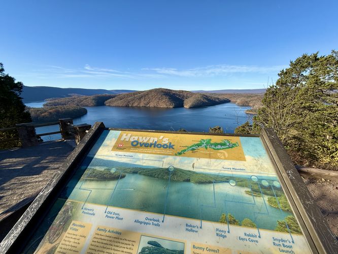 Hawn's Overlook info kiosk with view of Raystown Lake