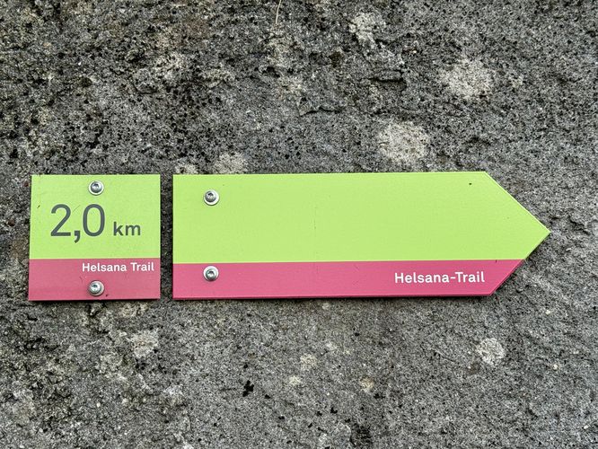 Helsana Trail sign