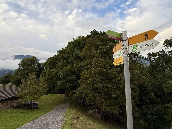 Trailhead for Helsana Trail