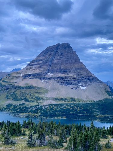 Portrait view of Hidden Lake and Bearhat Mountain