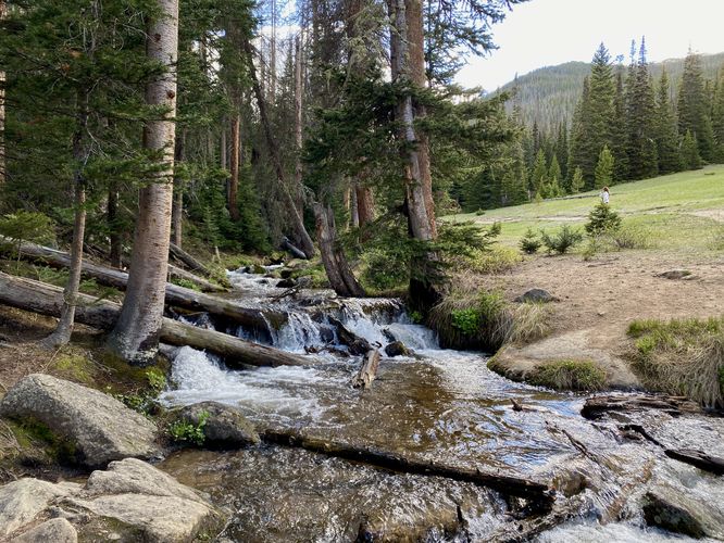 Small cascades in Hidden Valley Creek