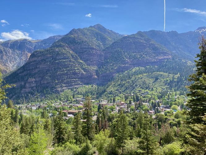 Mountain view and the town of Ouray, CO