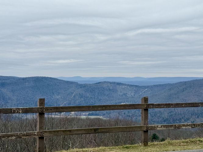 Picture 7 of High Knob Overlook