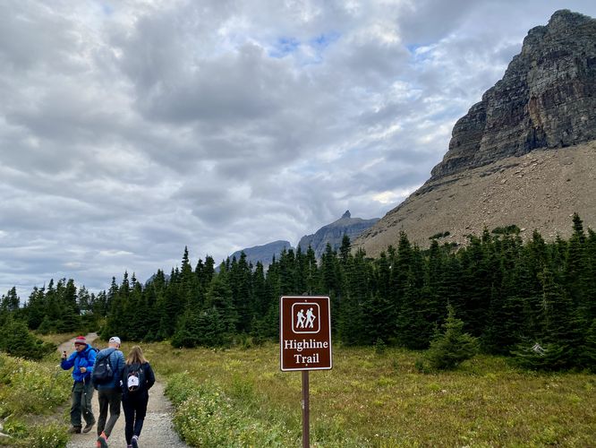 Highline Trail trailhead
