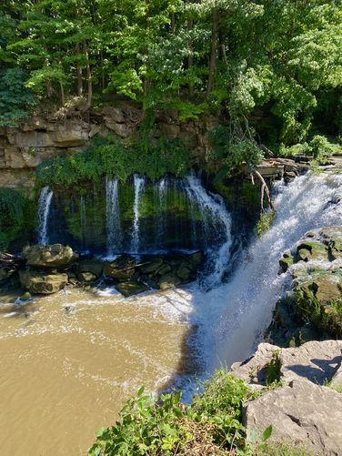 Upper Ball's Falls (10.7-meters / 35-feet)