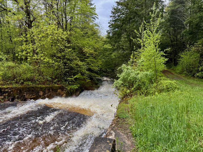 Picture 5 of Hill Reservoir Hike