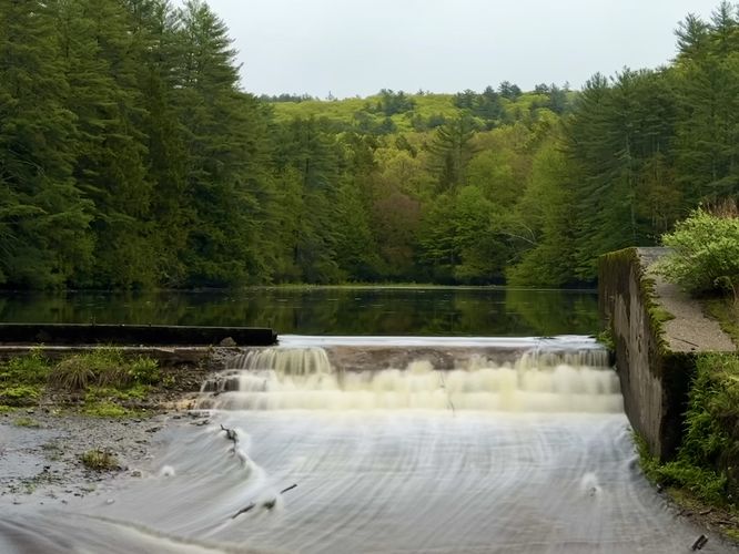 Picture 8 of Hill Reservoir Hike