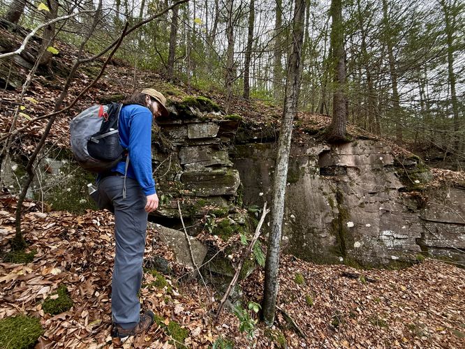 Picture 12 of Horns Quarry Vista Hike